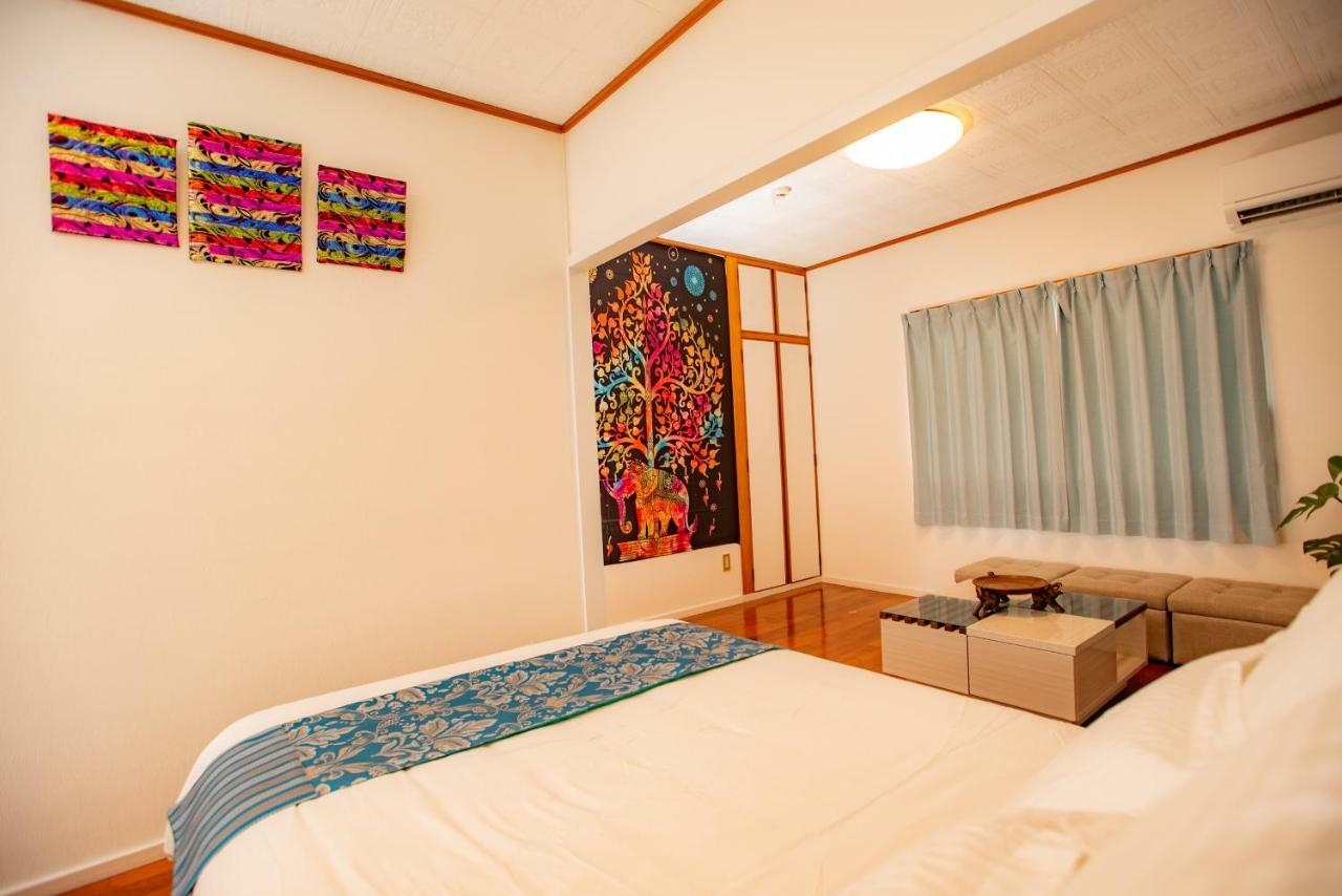 Mk Garden Vila Okinawa Exterior foto